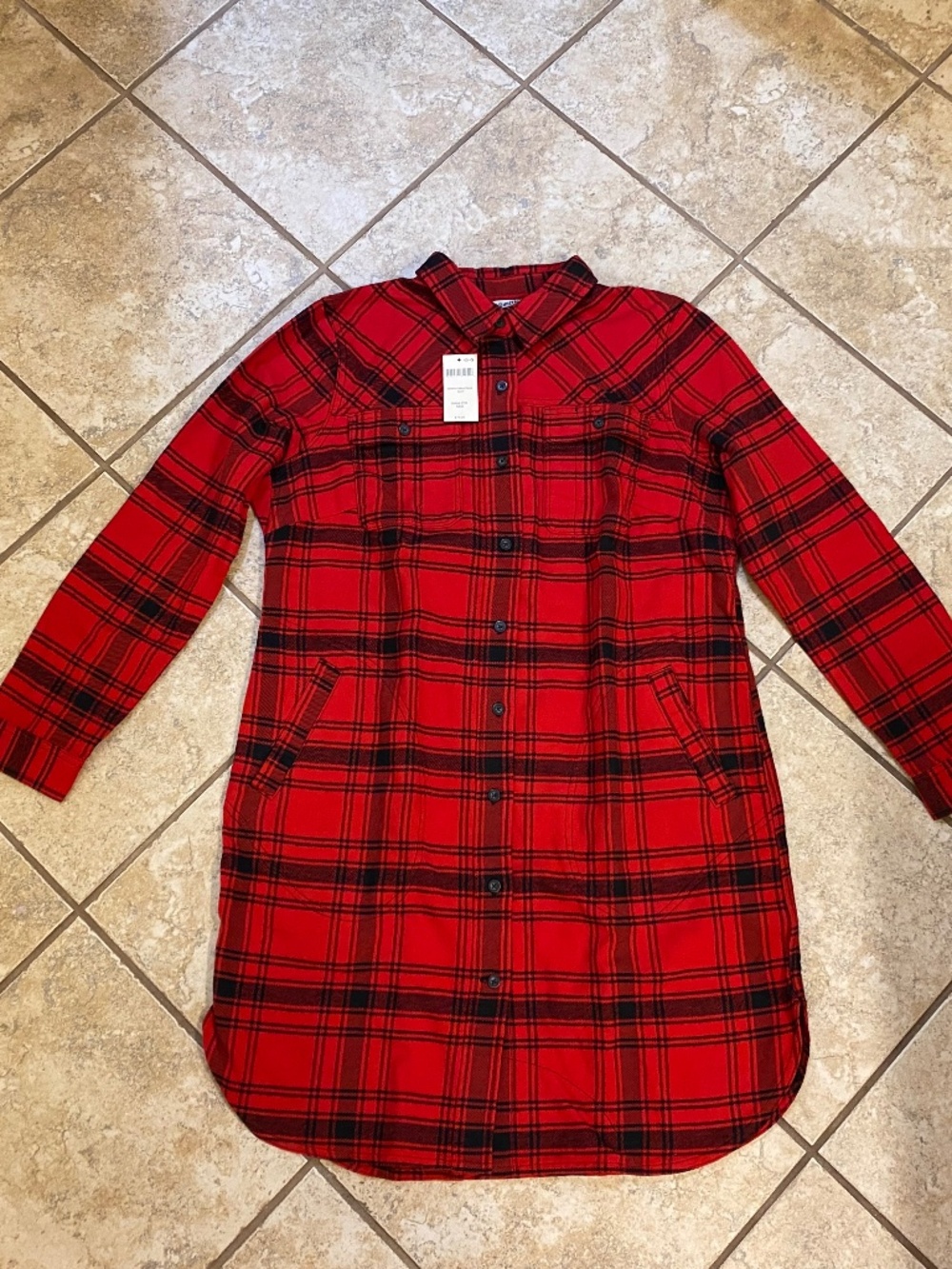 NWT omen's red & black plaid Folklore Flannel Duster size medium